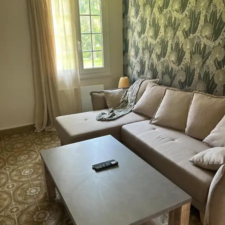 Enosis * Port-en-Bessin-Huppain