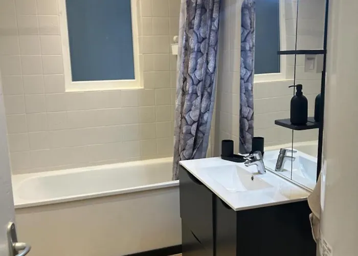 Enosis Feriehus Port-en-Bessin-Huppain