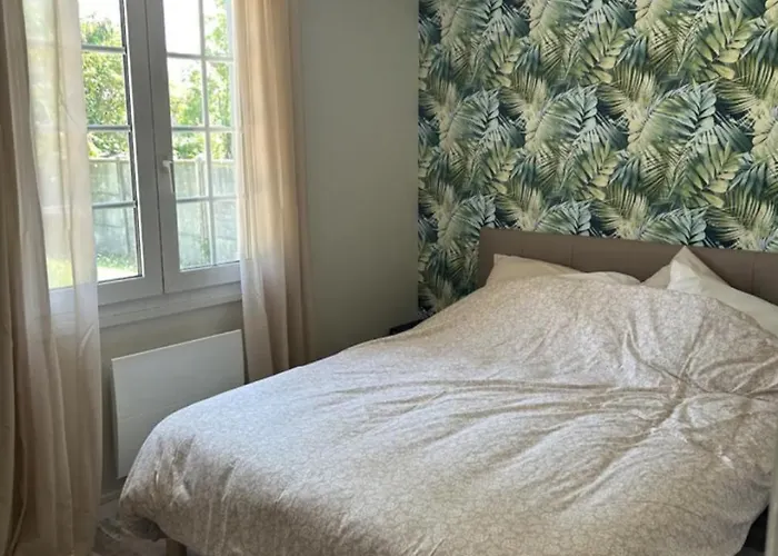 Enosis * Port-en-Bessin-Huppain